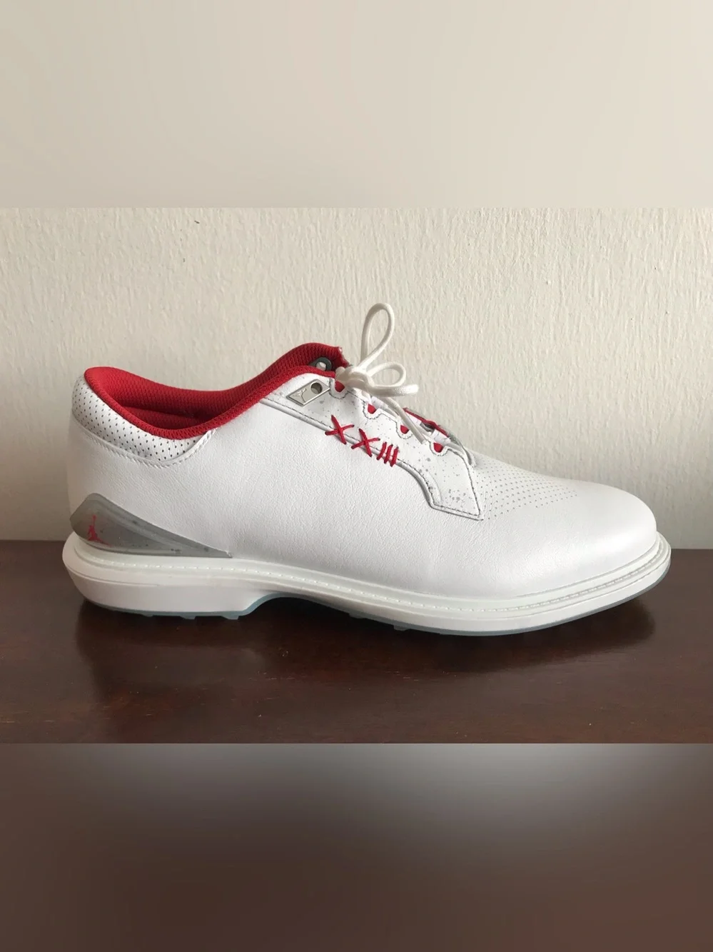 Size 9.5 Mens Nike Air Jordan ADG 5 Leather Golf Shoes White Fire Red FQ6642-101